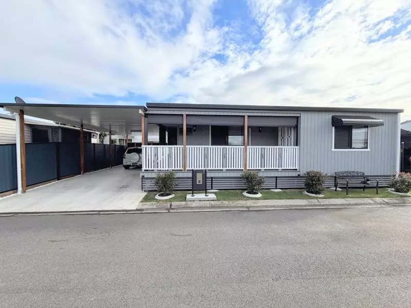 Modern & Perfect Balance of Space & Comfort