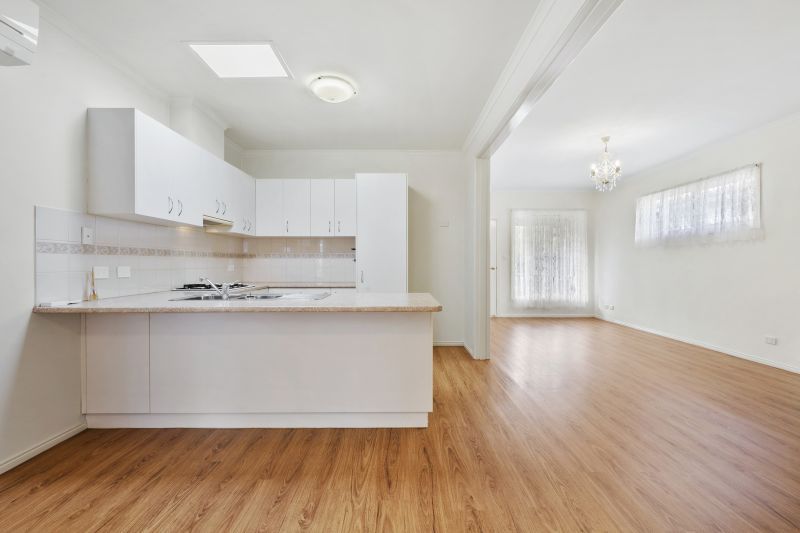 Be enchanted by this delightful home!