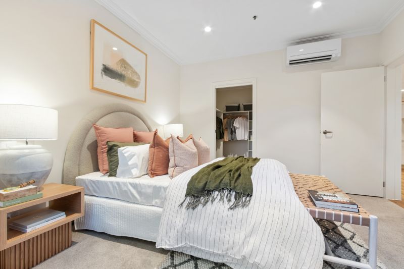 Beautiful architect designed 2 bed, 2 bath apartment on the ground floor.