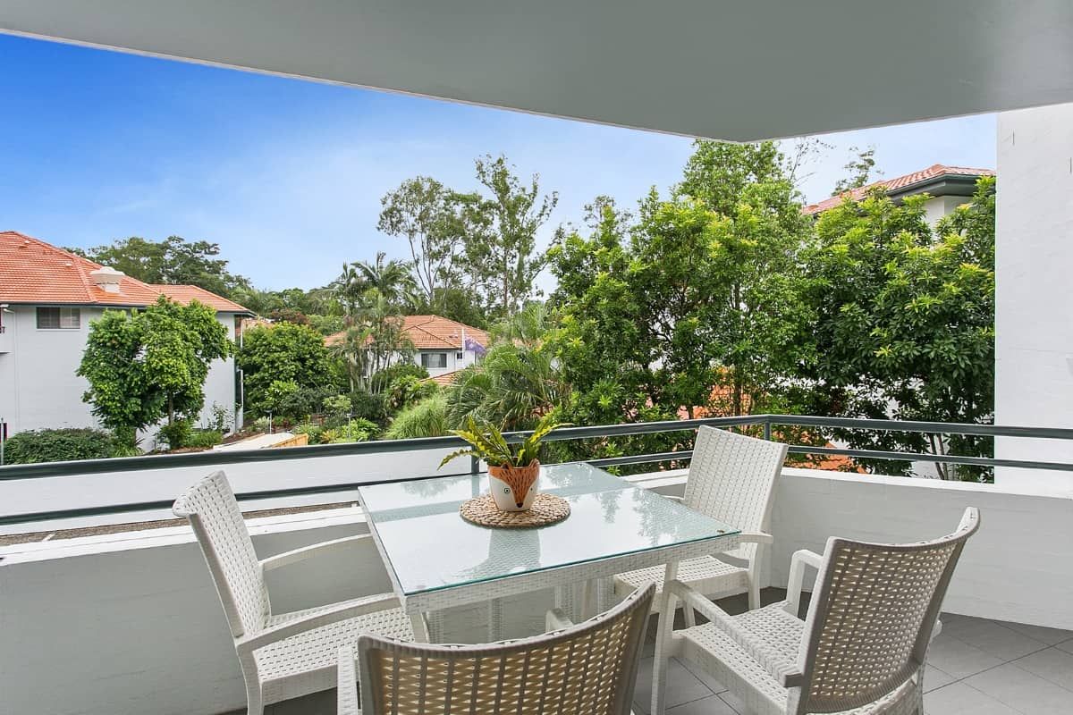 Retirement living amid serene landscapes and architectural elegance