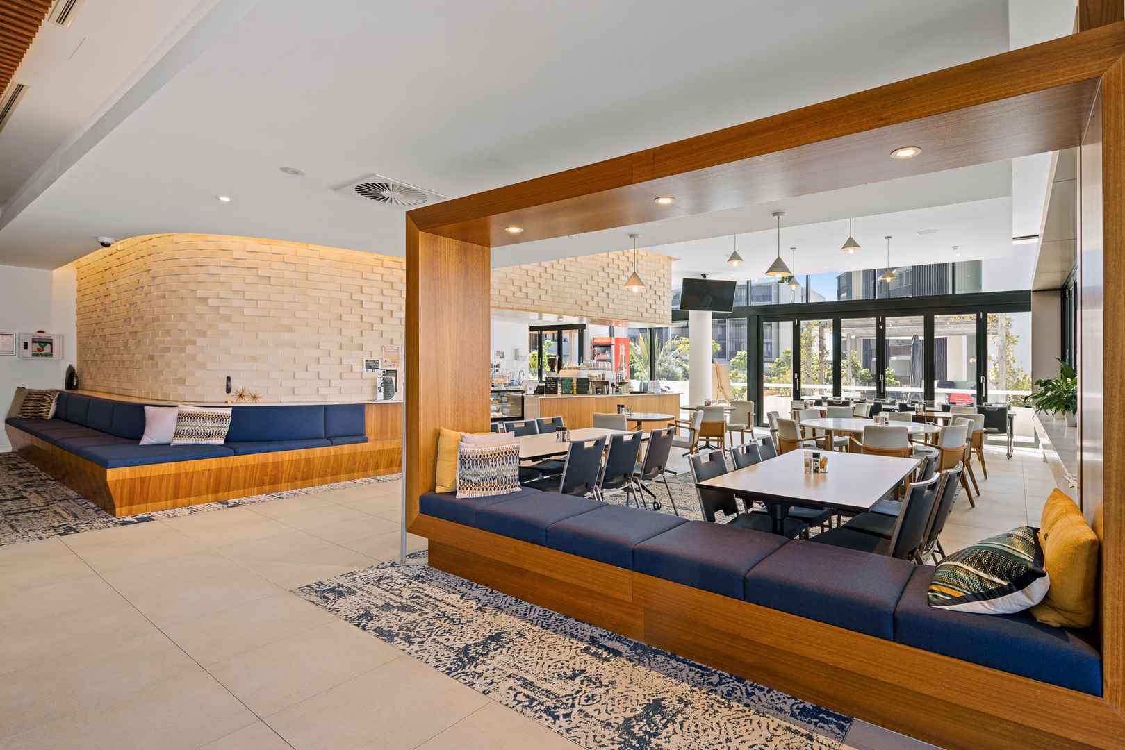 Ground Floor apartment with an expansive terrace and private garden