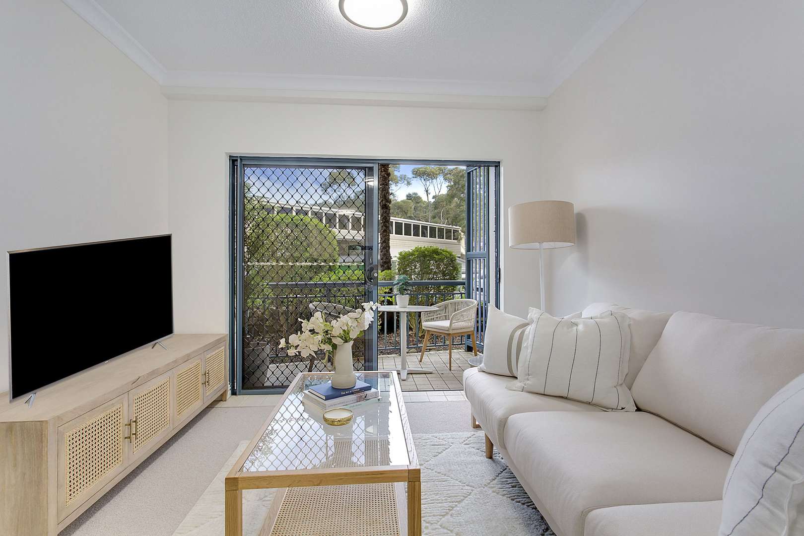 201/10 Minkara Road Bayview, NSW 2104