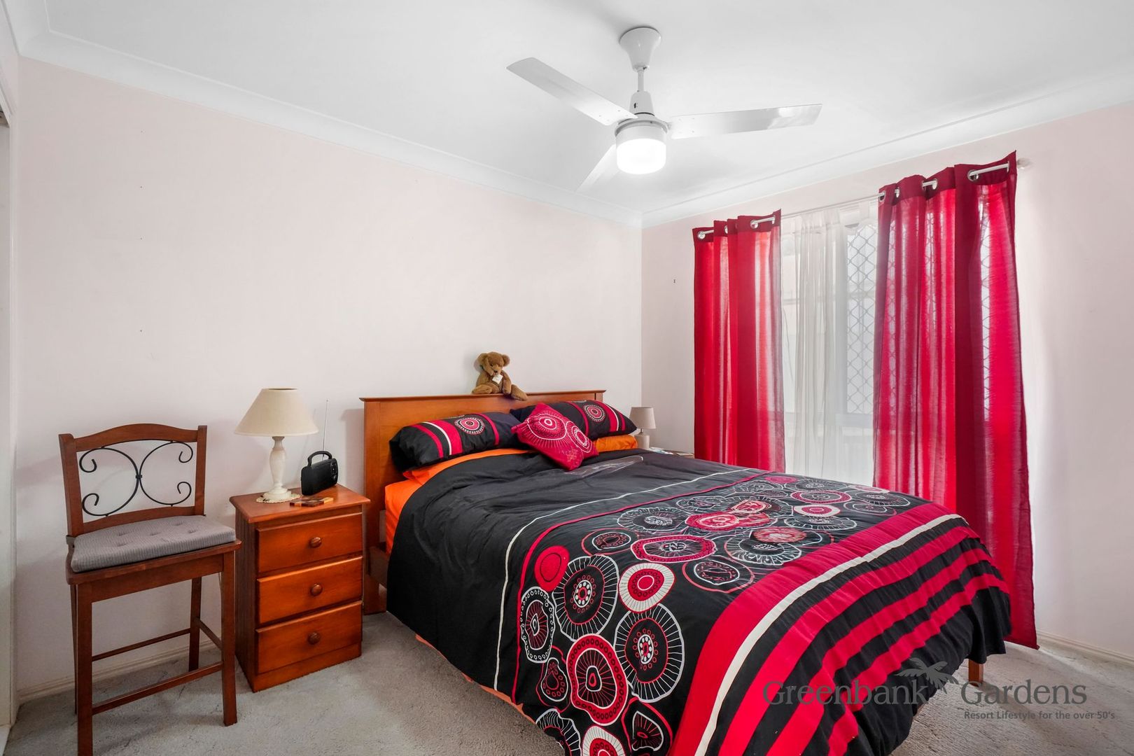 Stylish & Easy-Care Living in Greenbank Gardens