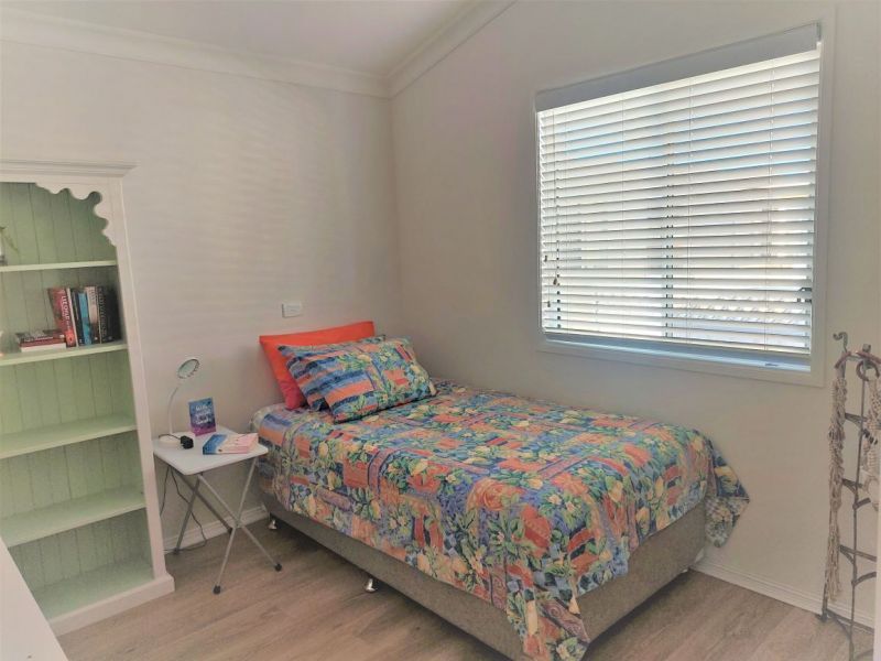 Jettys by the Lake Site 190c