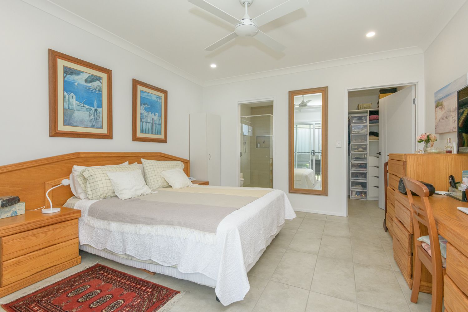 Elegant Lotus Living 