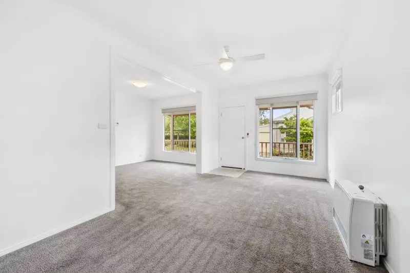 Delightful One-Bedroom Cottage