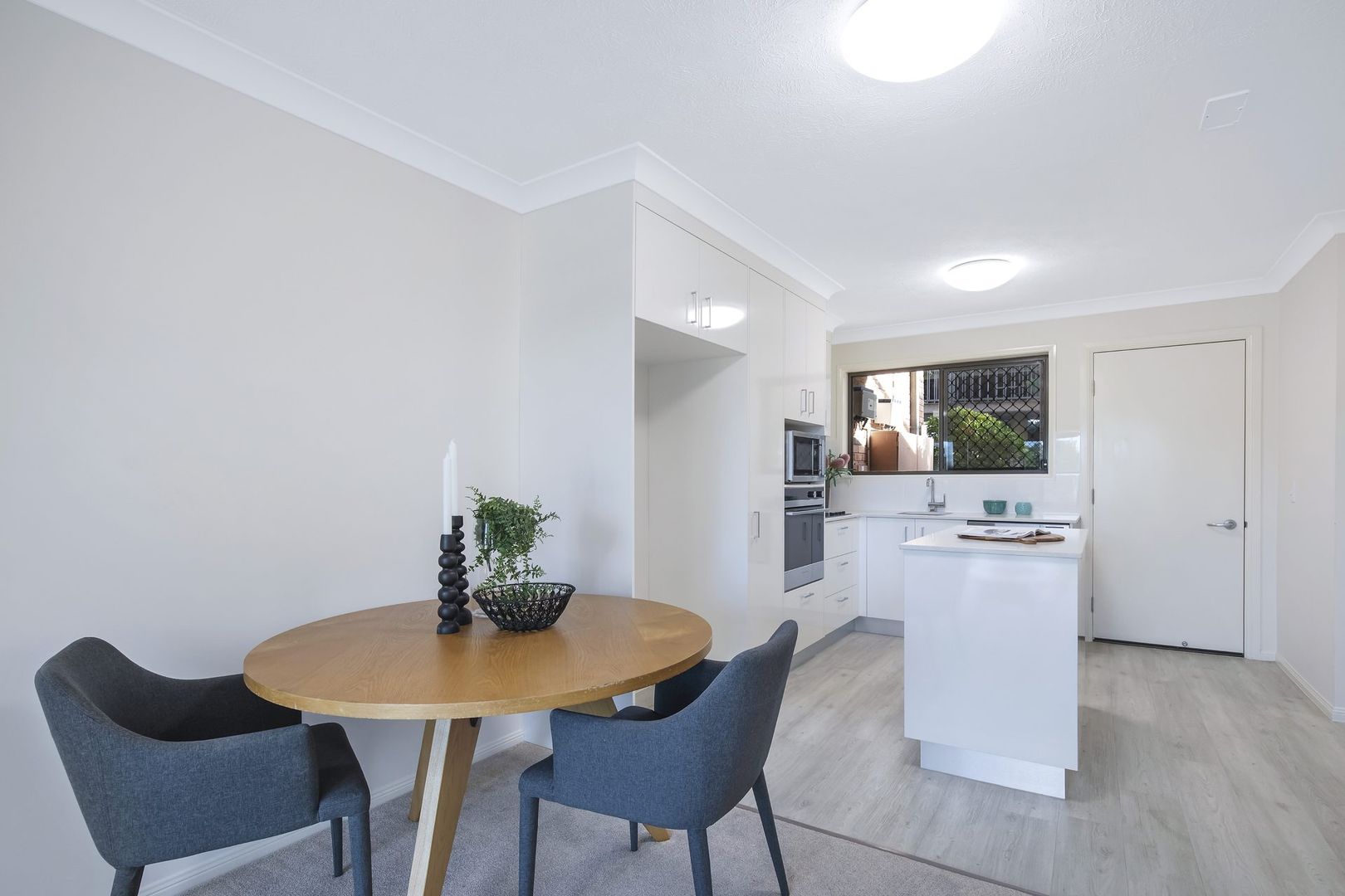 Modern 1 bedroom and study villa - available now