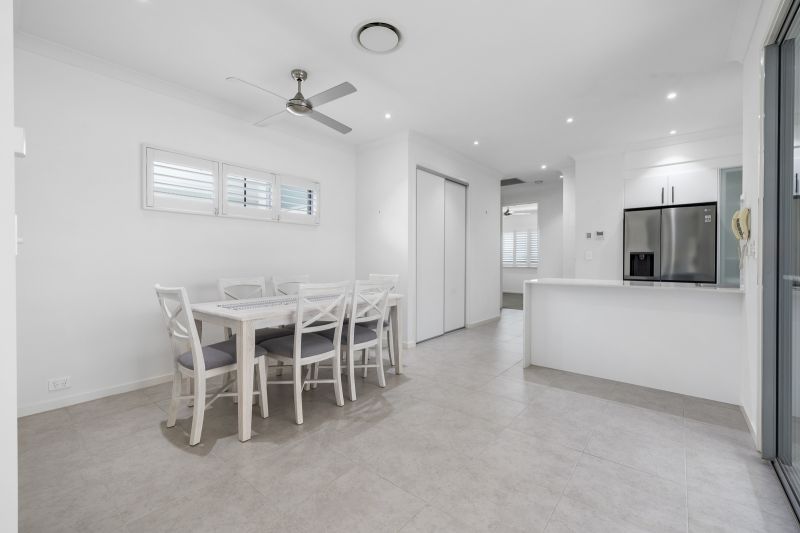 Spacious Living with Stunning Atrium Alfresco