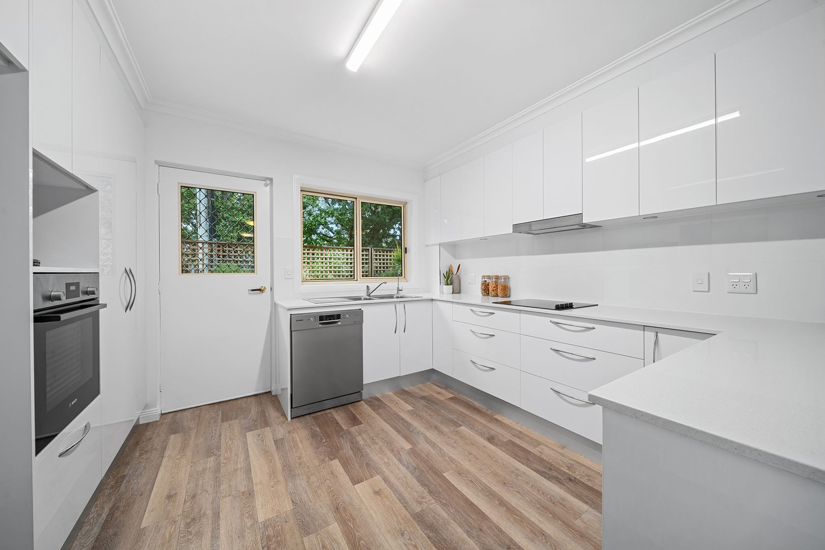  Spacious ground floor North facing 3 Bedroom home