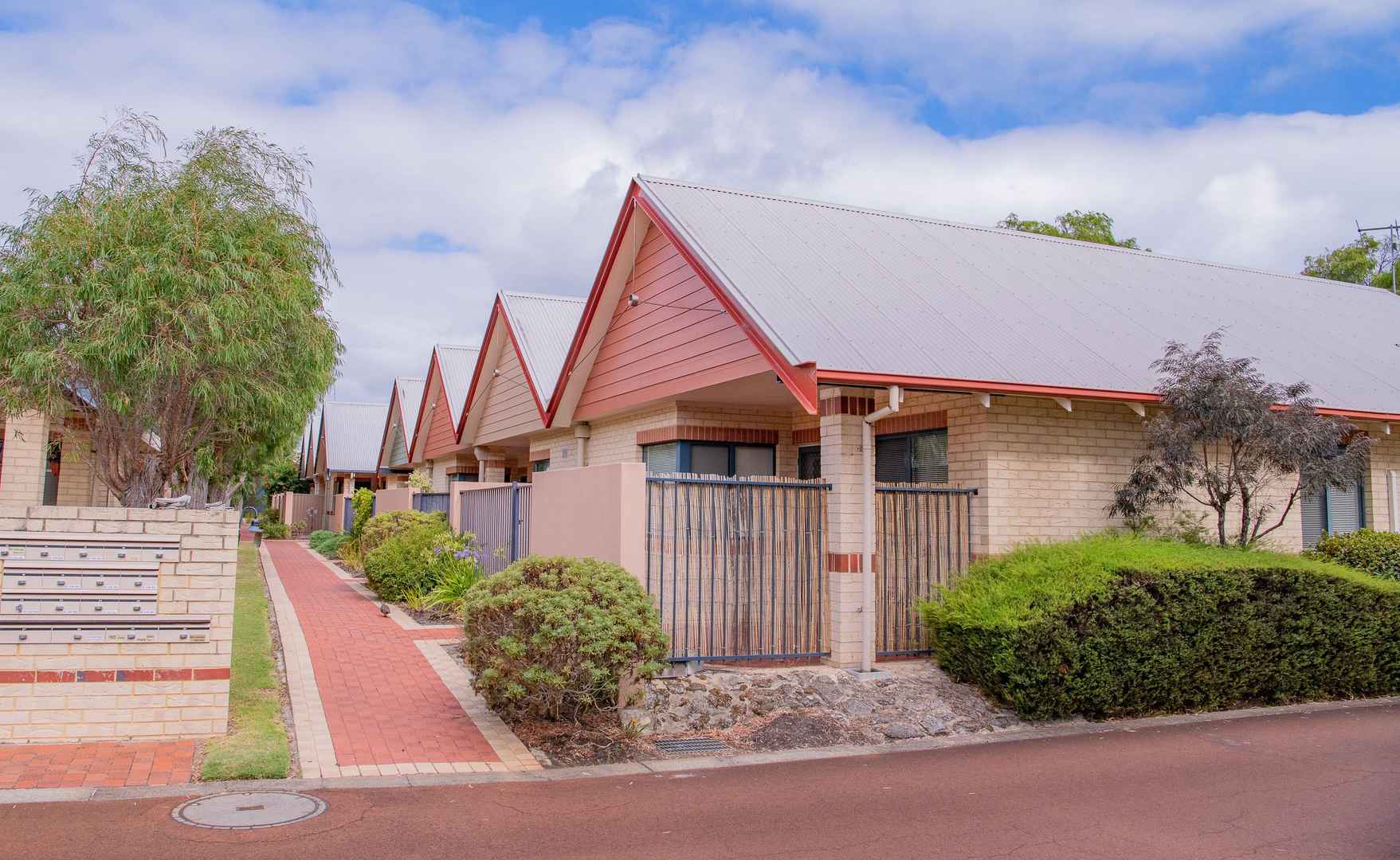 Unit 21: Outstanding 2 bedroom Independent Living Unit - Capecare