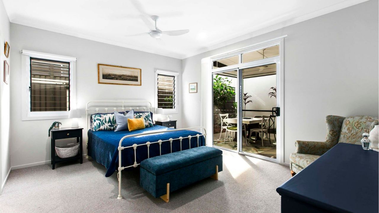 Home 171: Robson
