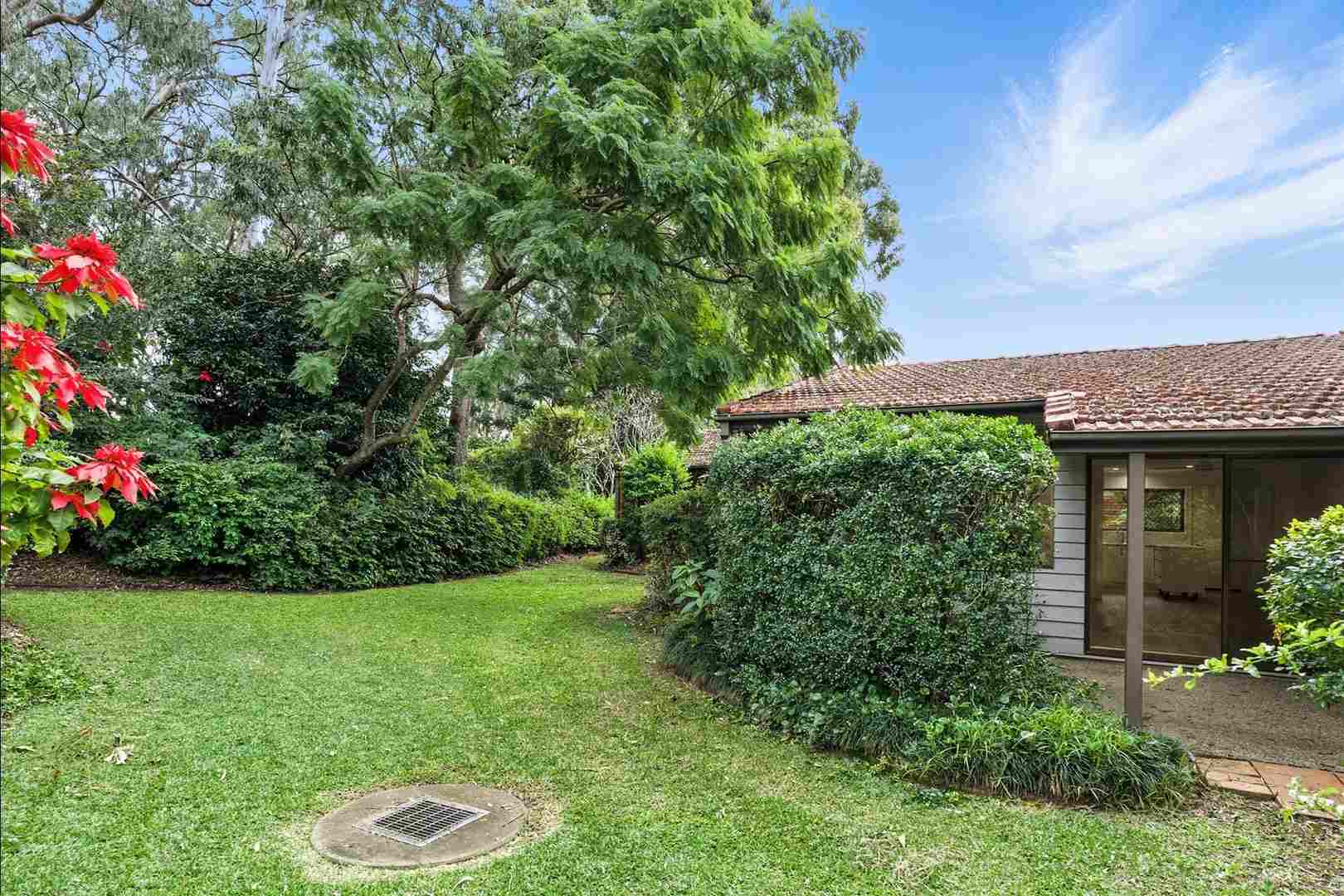 Comfortable Two-Bedroom Villa with Attached Garage