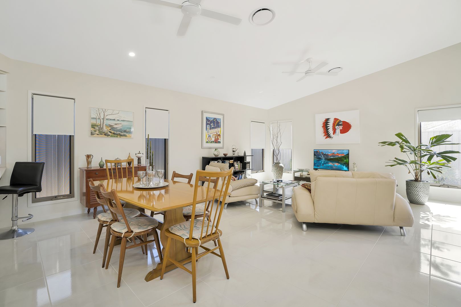 Alexandra by Palm Lake Resort