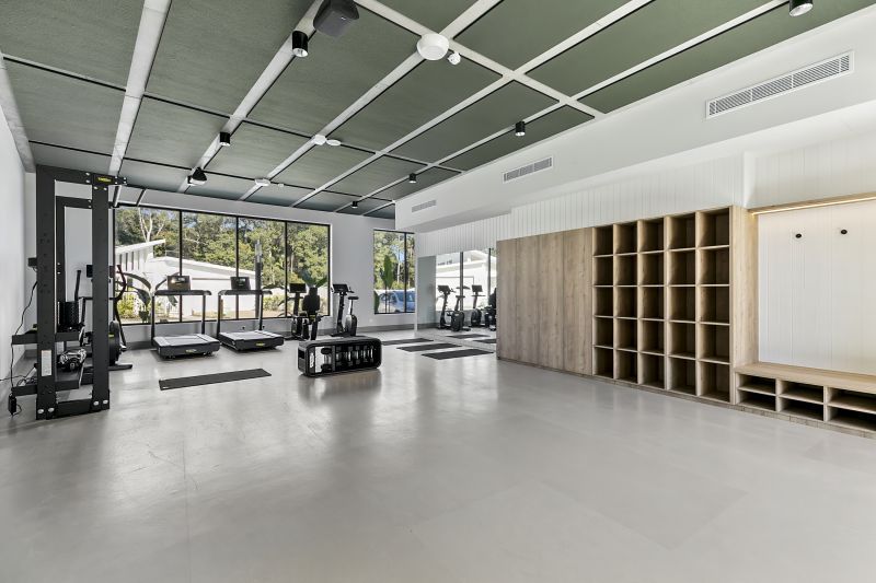 Stunning Contemporary Design!