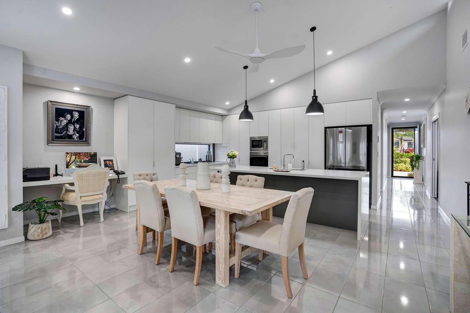 Manaboa by Palm Lake Resort