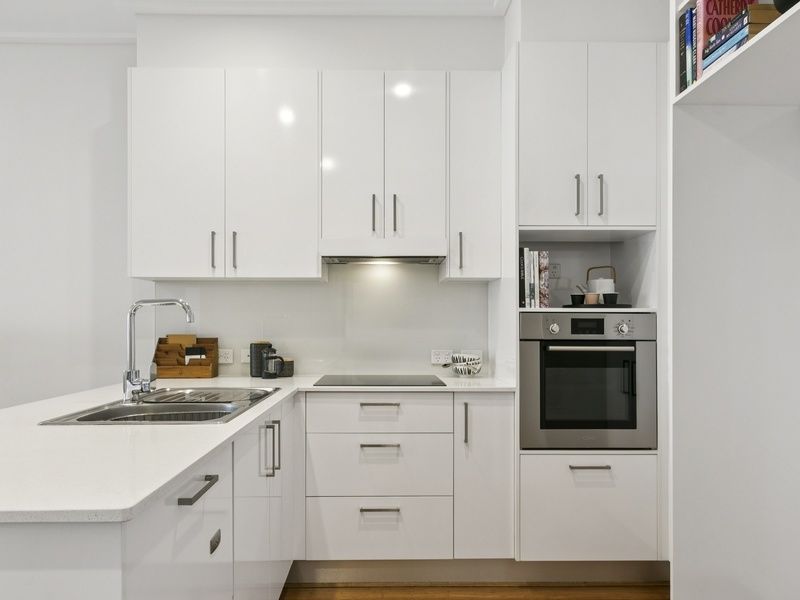 Bright, East-Facing Apartment with Terrace and Modern Kitchen