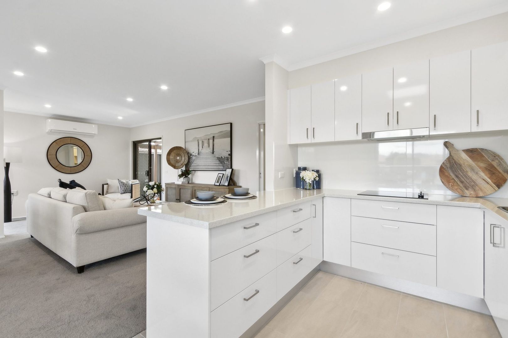 Newly refurbished 2-bed villa with open-plan kitchen