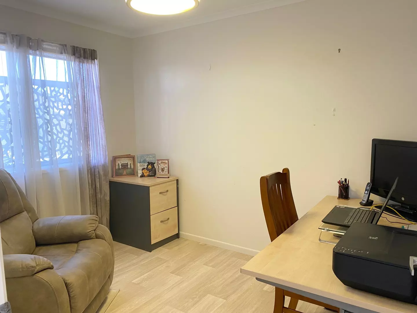 STYLISH SPACIOUS HOME – GREAT FOR THE ENTERTAINER