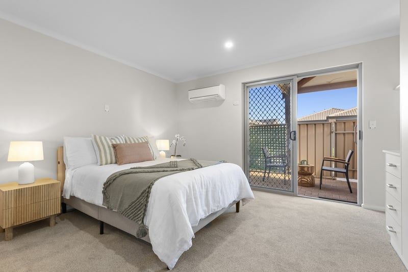 Freshly Updated Serviced Apartment with Private Courtyard