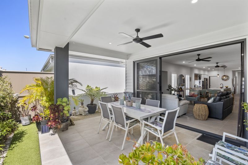 Site 151 - Established Kalbar