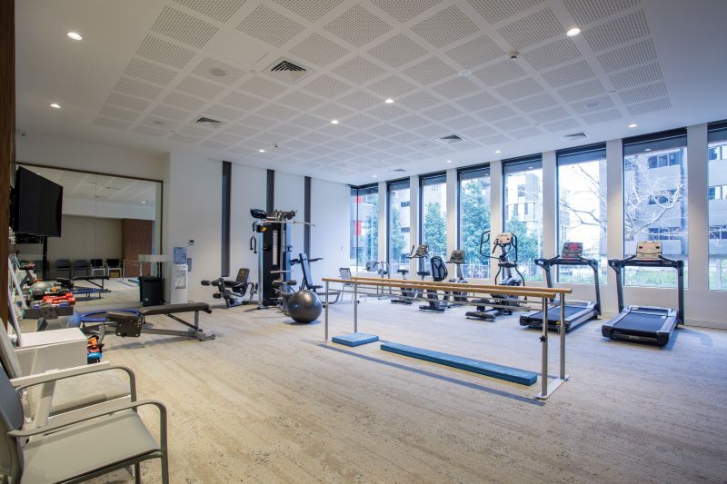 Enjoy Effortless Retirement Living in a Modern 3-Bed Carlton Apartment