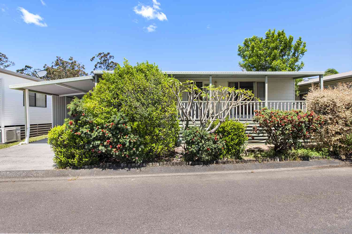 Lifestyle Plus! Beautiful Presentation!