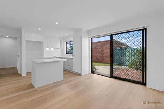 Beautifully Renovated 2-Bedroom Unit - Retirement Living