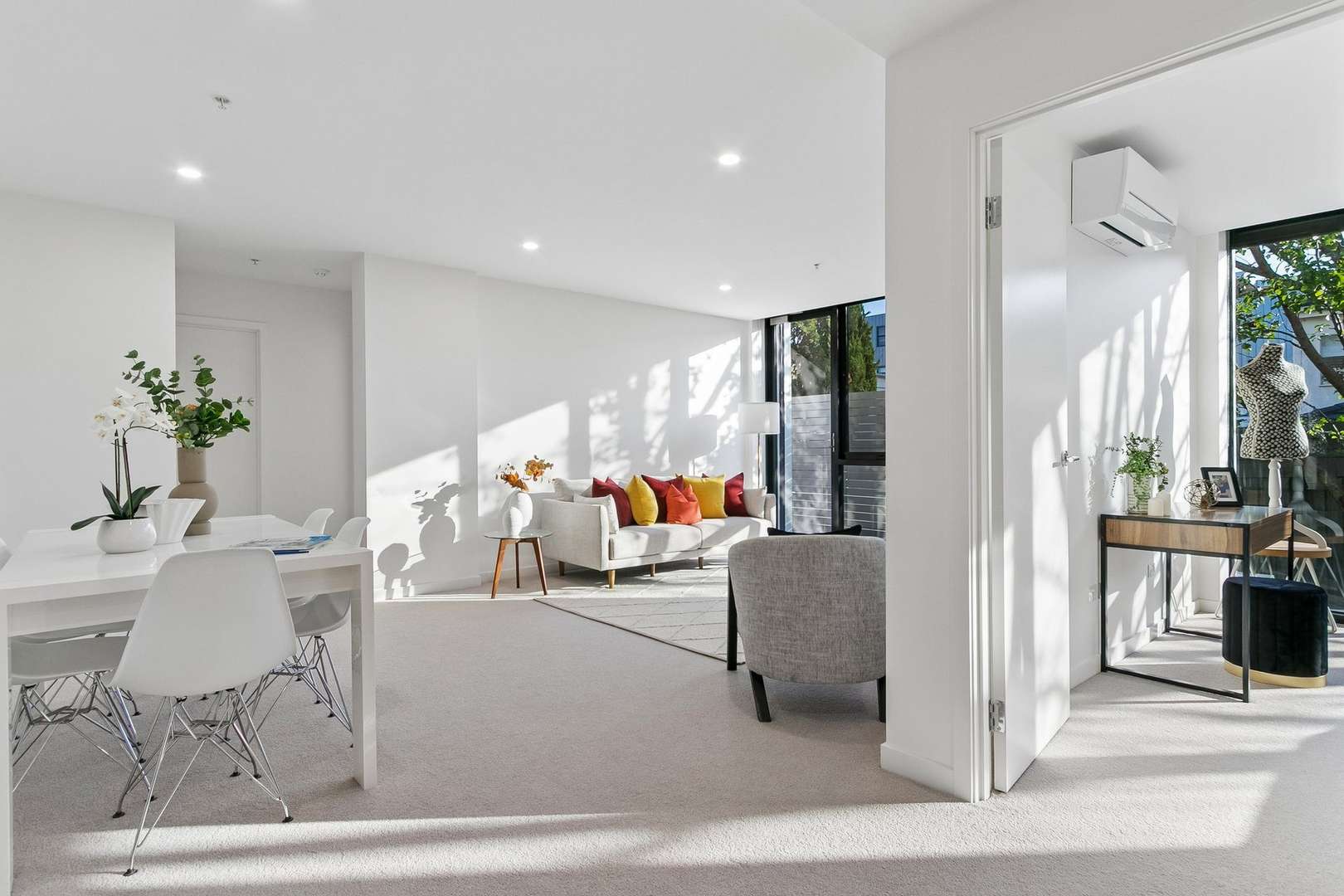 Renovated Bayside Living