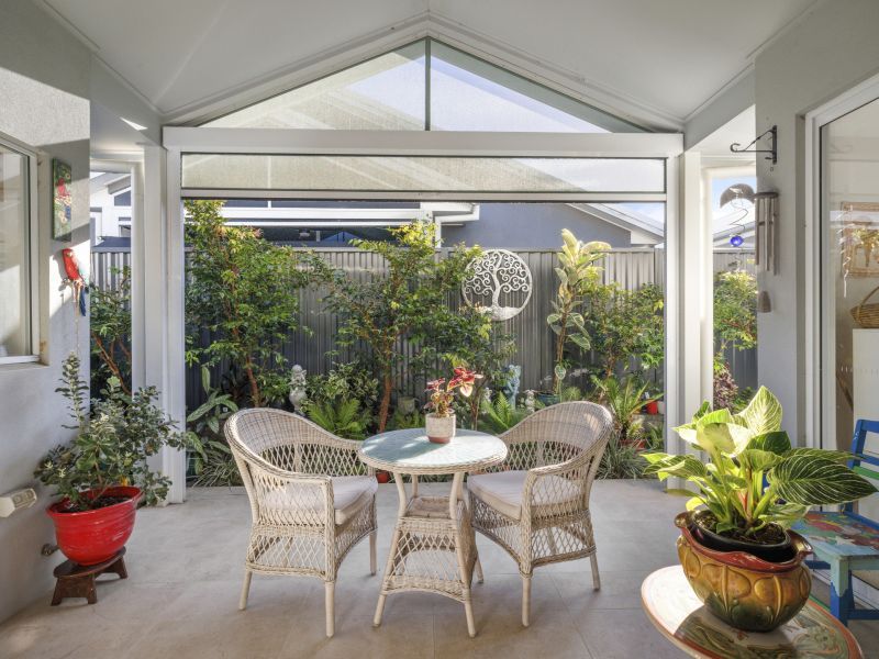 Great Alfresco Space!