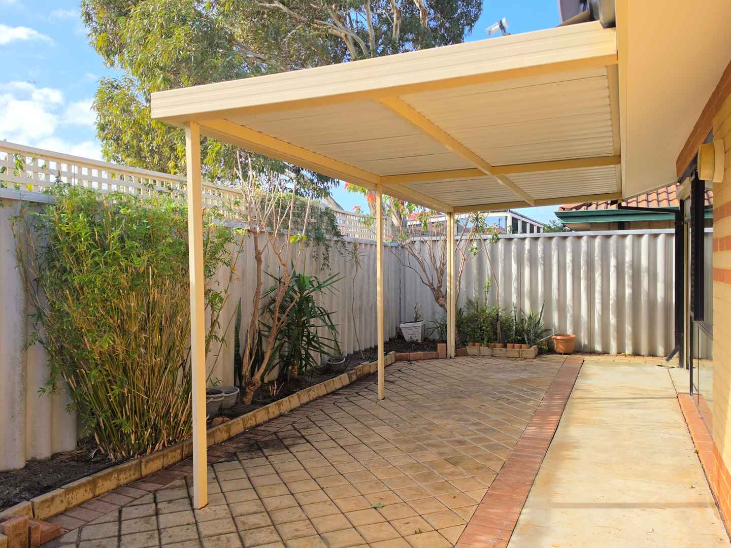 Perfect Cul-de-Sac location in Bentley - 10/4 Keals Close 