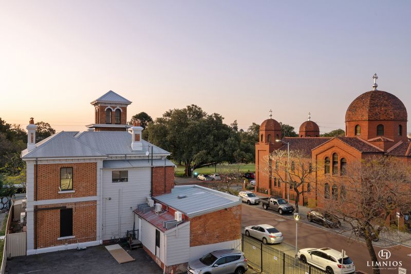 Vibrant Inner City Living!