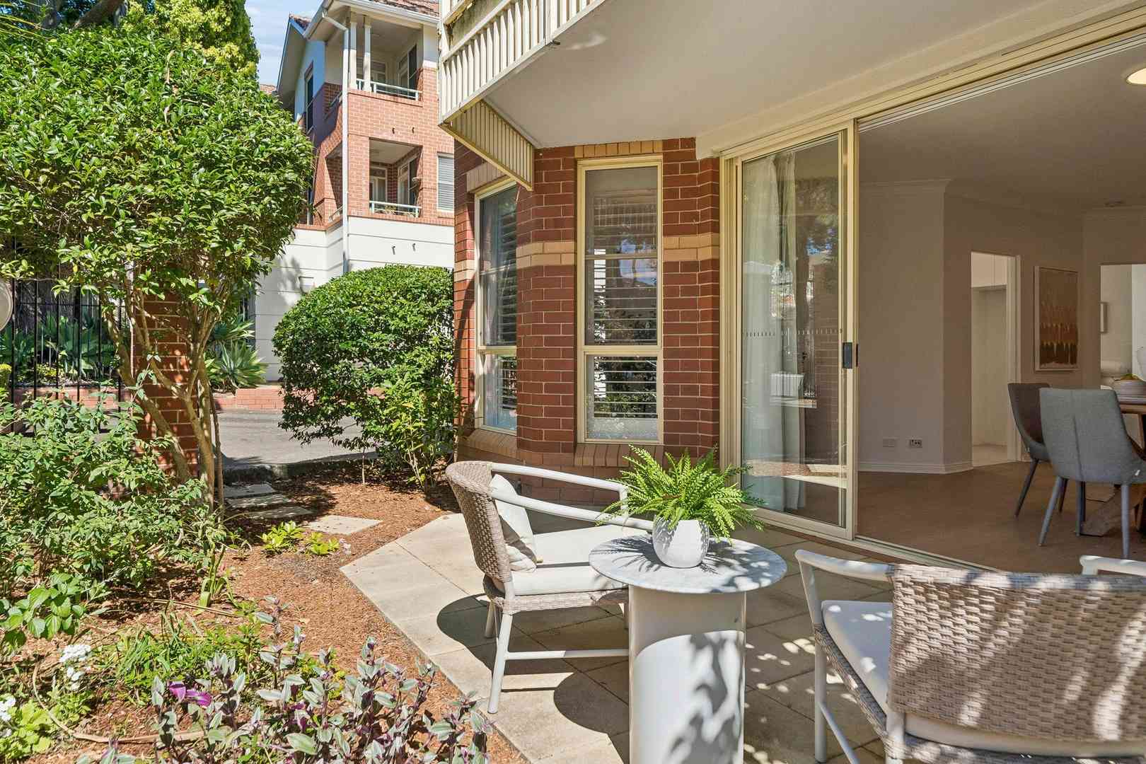 Ground Floor Apartment - Unique Leasehold Listing!