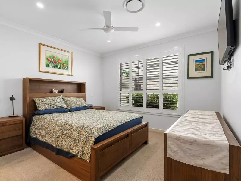 Prime Corner Location - Private Outlook to Nature