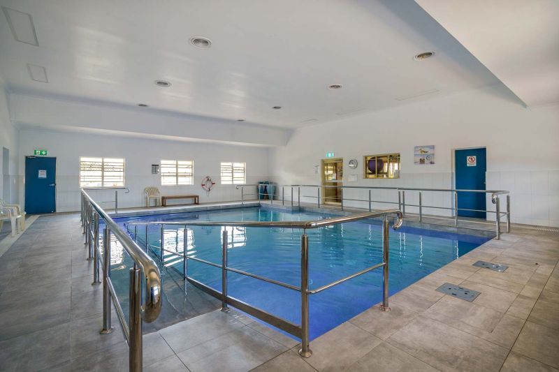 Spacious villa in a central location