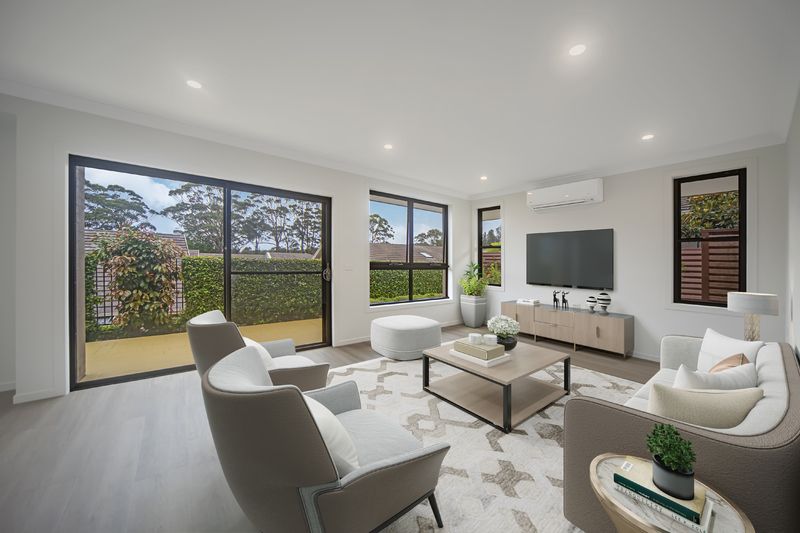 Stylish Villa with Private Courtyard and Garden Retreat