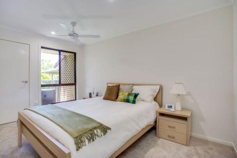 Light filled 2-bedroom villa - under renovation