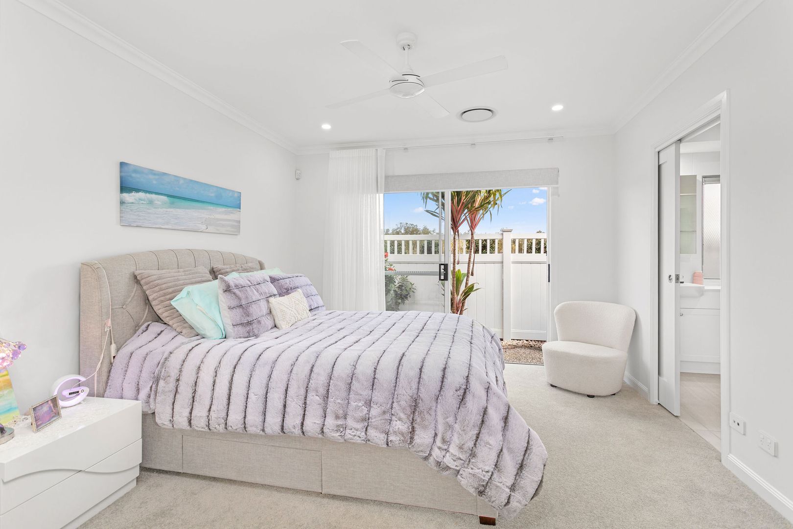 Huge Corner Block – A Rare Opportunity
