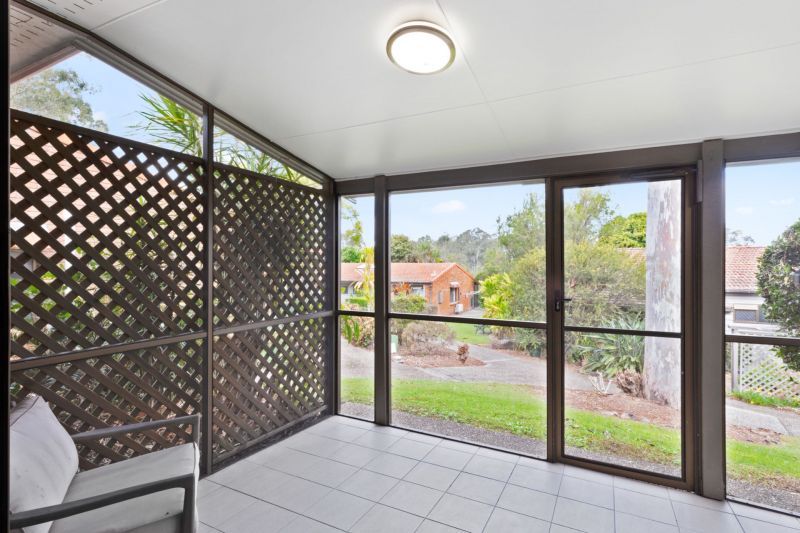 Stylish open-plan 2-bedroom villa near the community centre