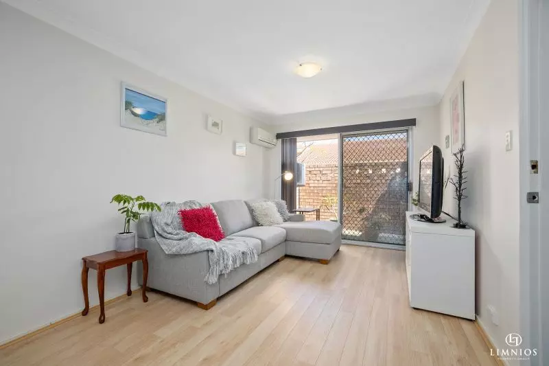 Pretty as a picture!