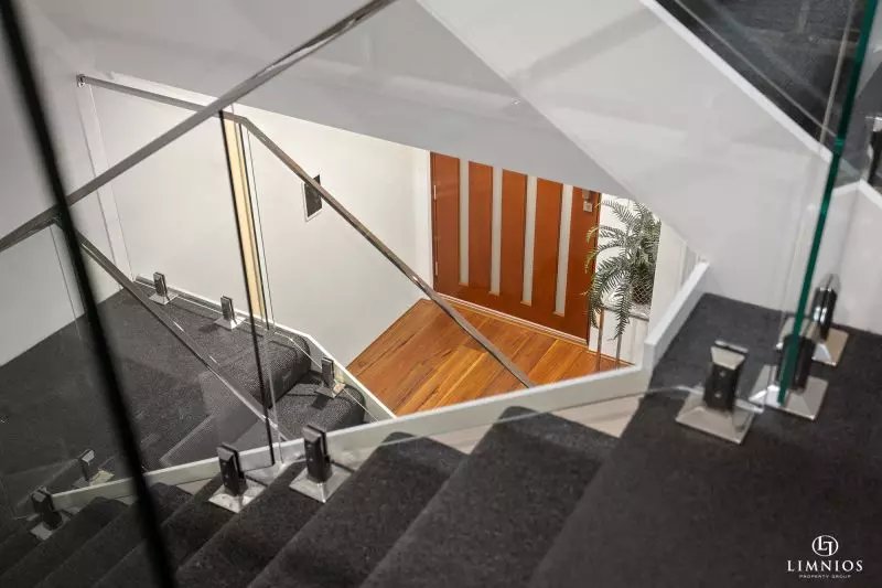 Seaside Living At It's Best!