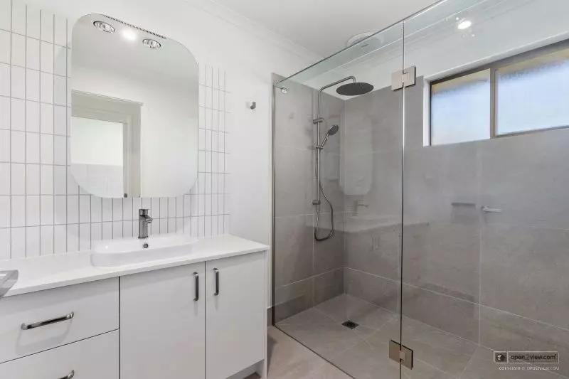 Fully Renovated Light filled 2-Bedroom Unit