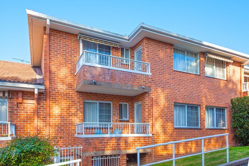 Under Offer -Retire to affordable serviced apartment living at Greglea