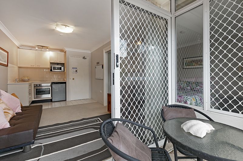 Time for you to enjoy your retirement at Queens Park!