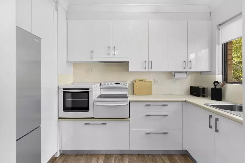 Ideally located ground floor unit close to the clubhouse with courtyard and leafy outlook.