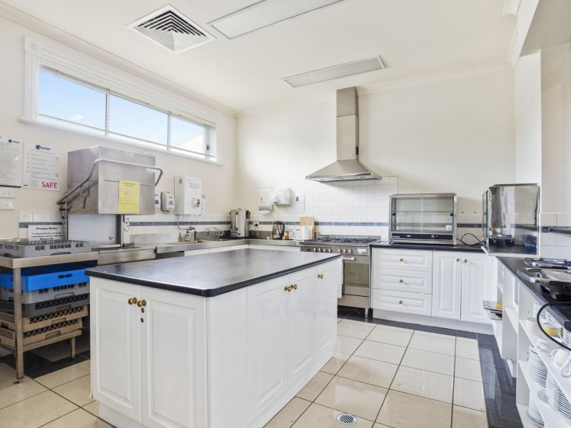 Well Presented One Bedroom Home