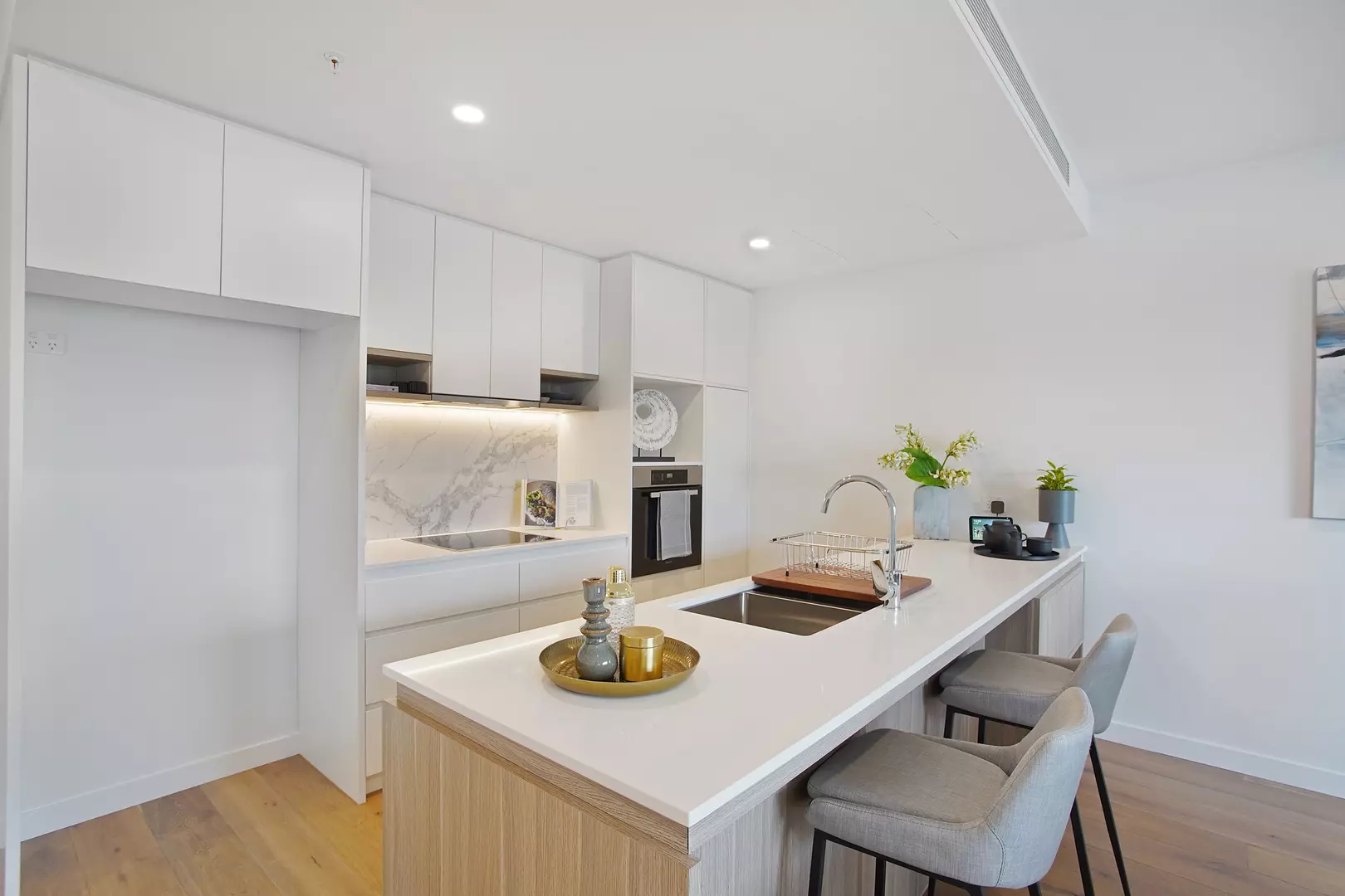 106, 2 Bedroom 2 Bathroom Apartment with Oversized Terrace