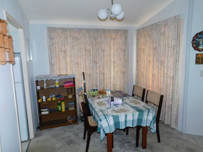 Site #304 Bayway Village - Pre loved