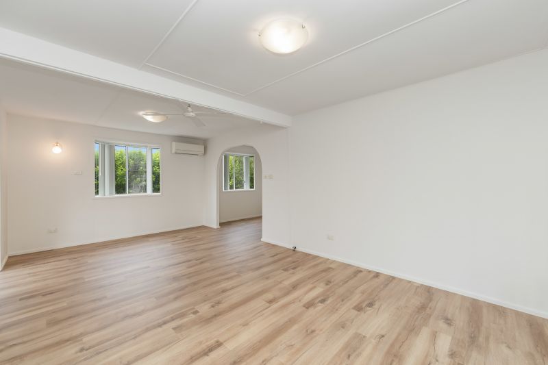 Tranquil Living with a Bushland Backdrop