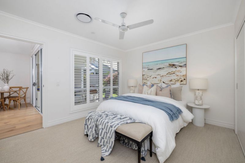 Lakeside Views - Relaxed, Stylish Living at its Best!