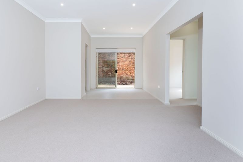 Elegant Downsizing Opportunity in a Nature-Inspired Setting